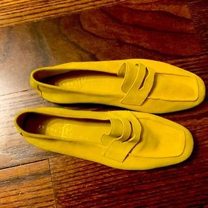 Ivanka Trump SASHS Super Soft Suede Yellow Loafers